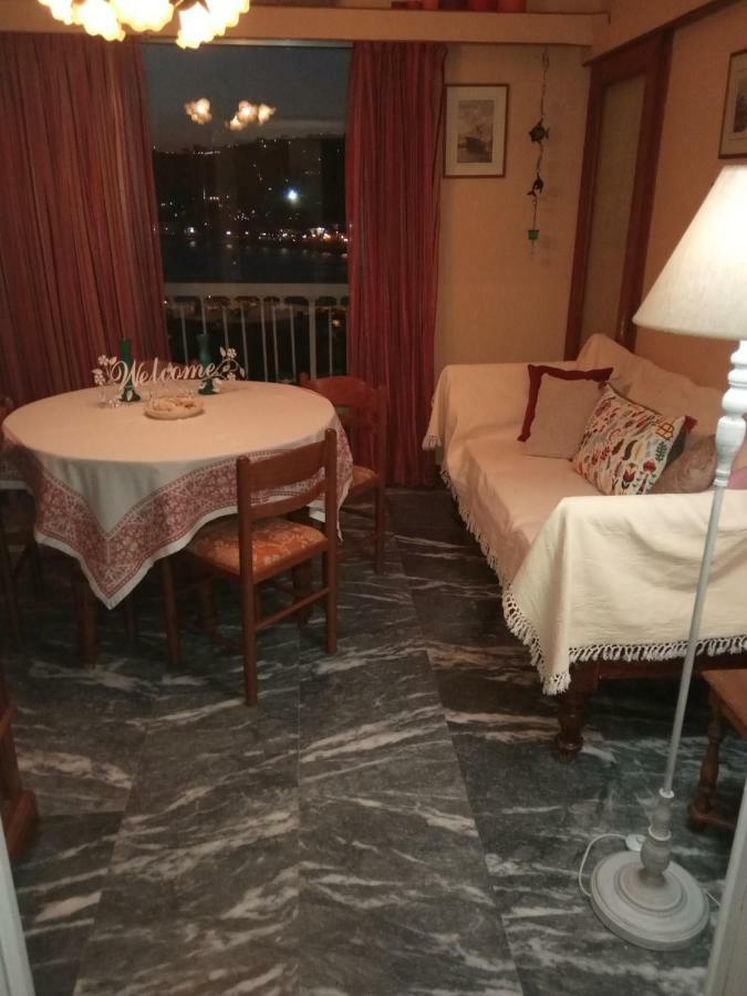 Elena'S Apartments バトシ エクステリア 写真